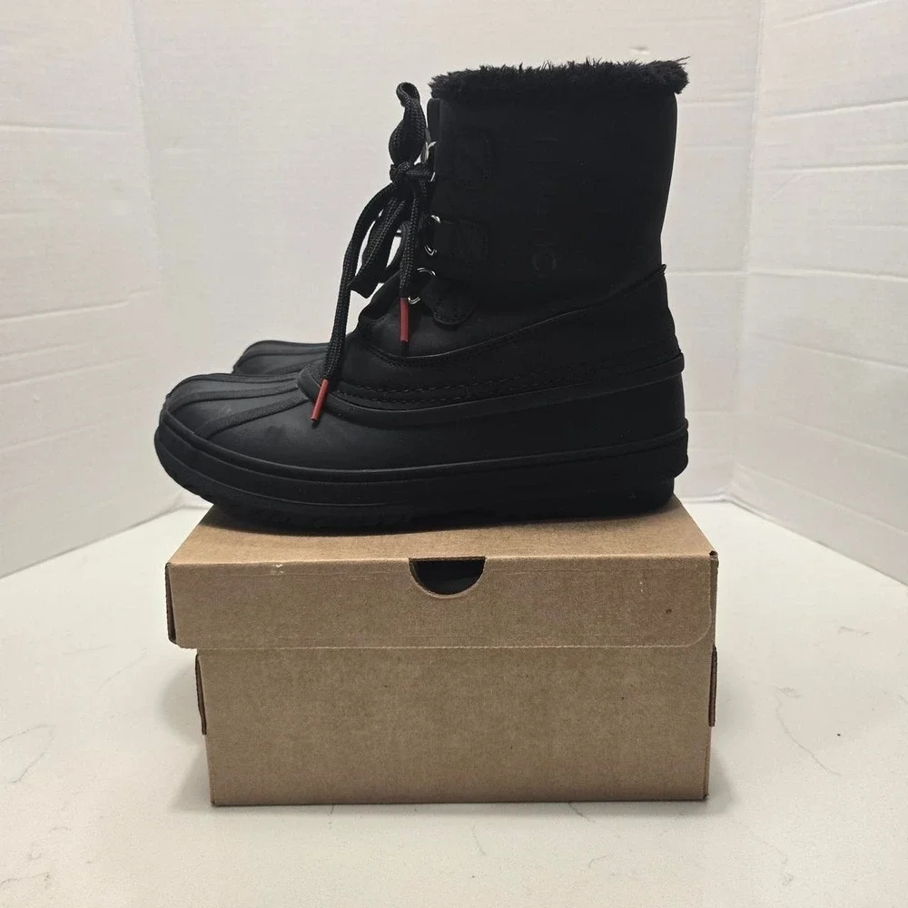 Nautica Ayce Youth Snow Boots Black Faux Fur Lined Duck Boots Size 5 Kids